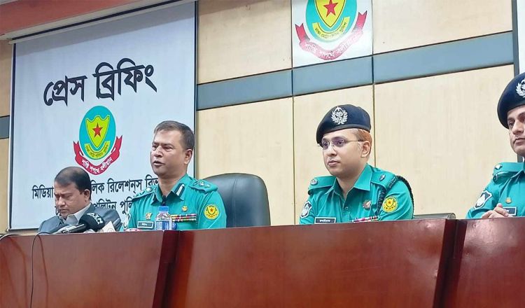 ‘মিছিল থেকে বিএনপির ওয়ারেন্টভুক্ত আসামিদের গ্রেপ্তার করবে পুলিশ’